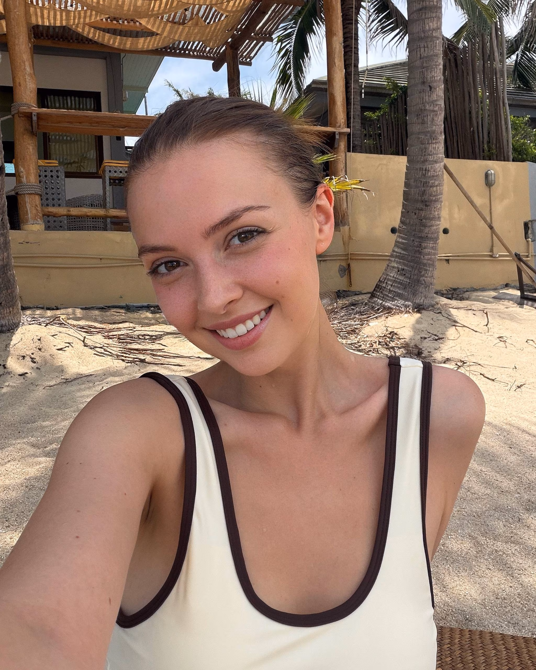 Alina 28 Bangkok Thailand how to spot a fake filipina profile